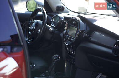 Хэтчбек MINI Cooper 2015 в 