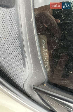 Хэтчбек MINI Cooper 2012 в 