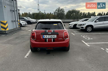 Хэтчбек MINI Cooper 2016 в 