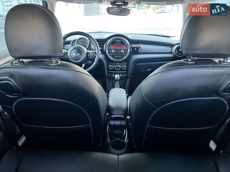 Хэтчбек MINI Cooper 2015 в Киеве