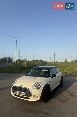 Хэтчбек MINI Cooper 2017 в Виннице