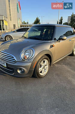 Хэтчбек MINI Cooper 2012 в 