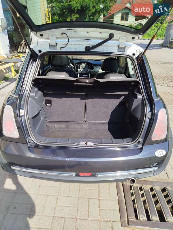 Хэтчбек MINI Cooper 2004 в Львове