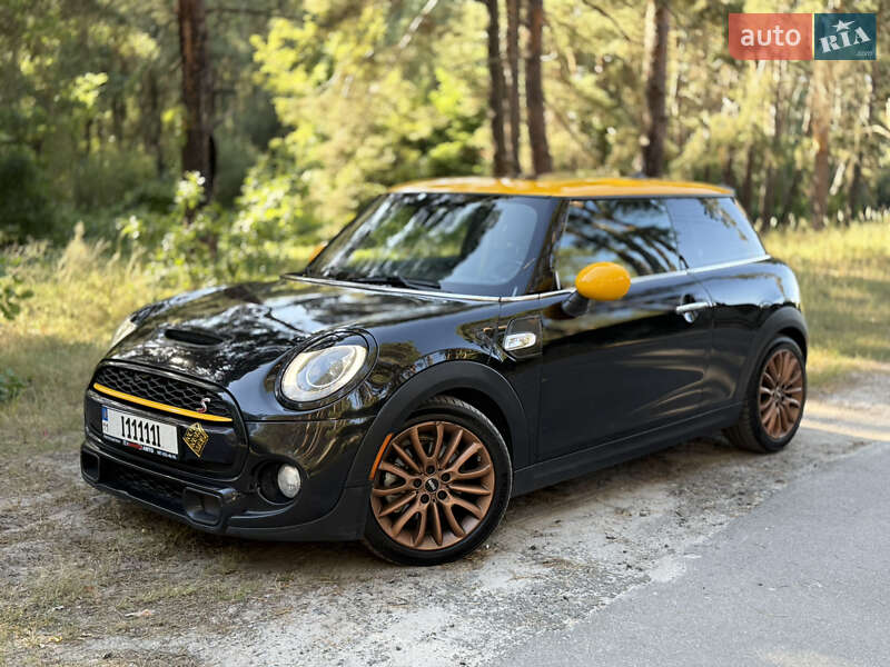 Хэтчбек MINI Cooper 2014 в 
