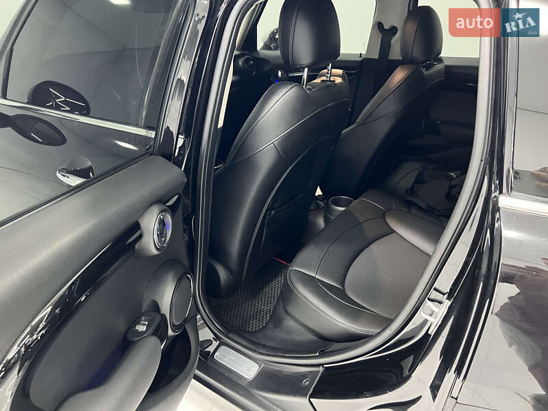 Хэтчбек MINI Cooper 2017 в Одессе