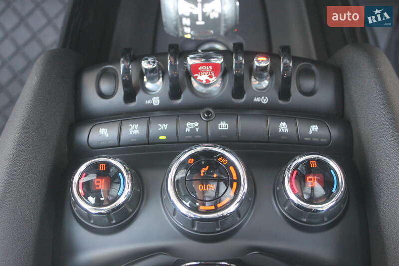 Хетчбек MINI Cooper 2015 в Дніпрі