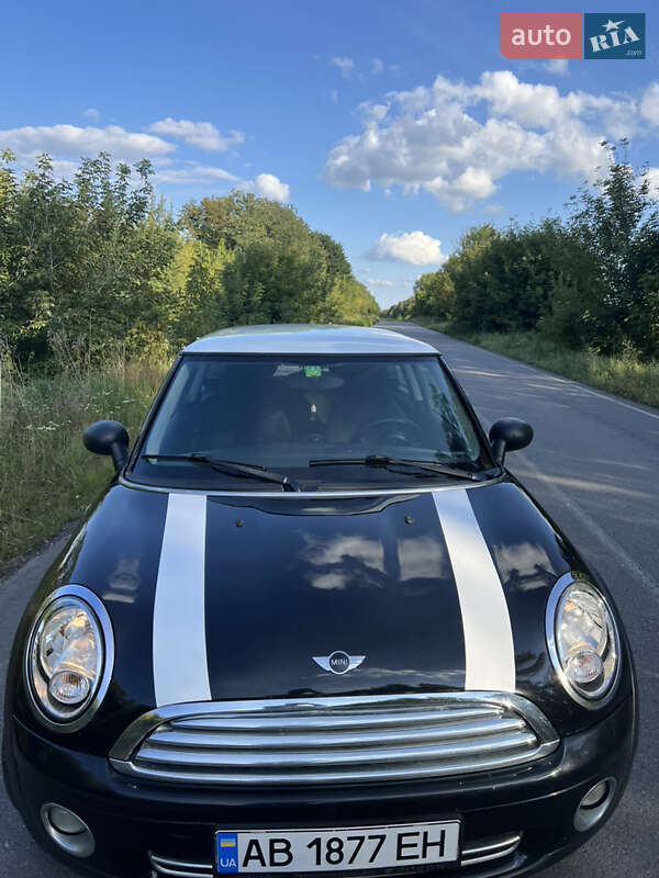 Хэтчбек MINI Cooper 2010 в Калиновке