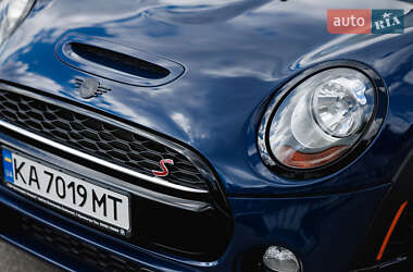 Хэтчбек MINI Cooper 2015 в 