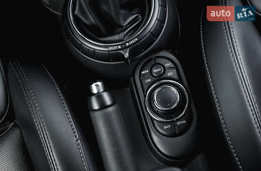 Хэтчбек MINI Cooper 2015 в 
