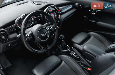 Хэтчбек MINI Cooper 2015 в 