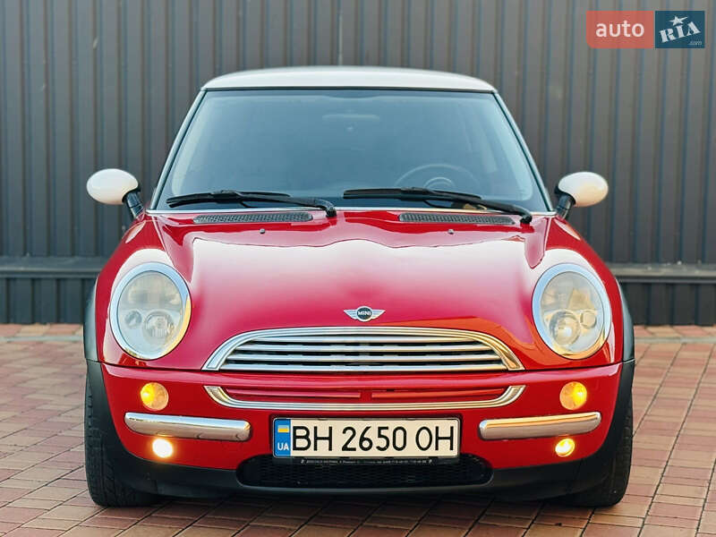 Хэтчбек MINI Cooper 2003 в Одессе