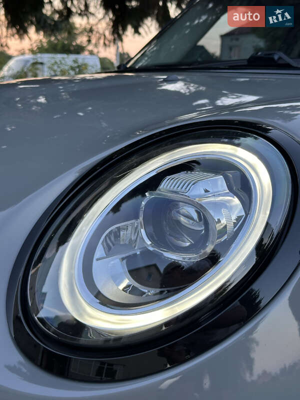 Хэтчбек MINI Cooper 2015 в Винниках