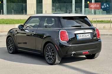 Хэтчбек MINI Cooper 2014 в 