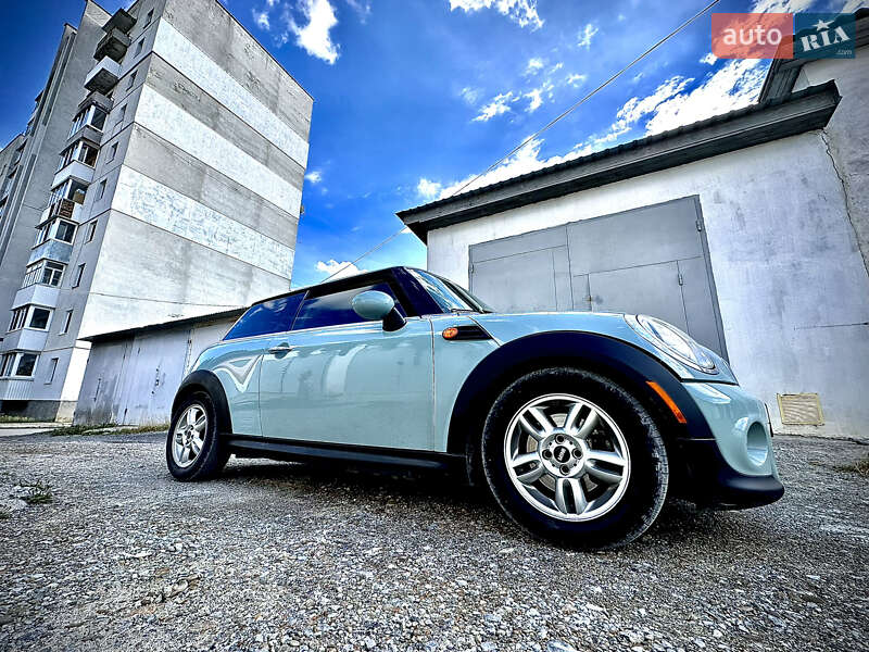 Хетчбек MINI Cooper 2013 в Кам'янець-Подільському