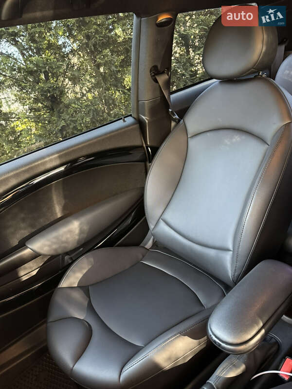 Хэтчбек MINI Cooper 2013 в Буче фото 23 Хэтчбек MINI Cooper 2013 в Буче