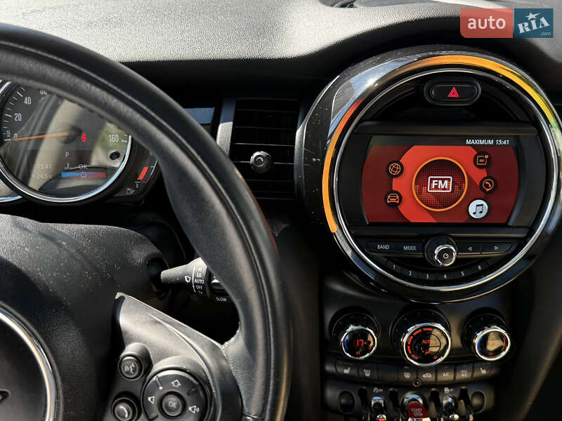 Хэтчбек MINI Cooper 2019 в Киеве