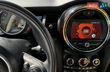 Хетчбек MINI Cooper 2019 в 