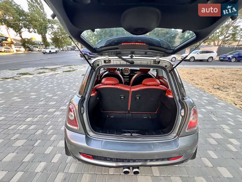 Хэтчбек MINI Cooper 2009 в Одессе фото 18 Хэтчбек MINI Cooper 2009 в Одессе