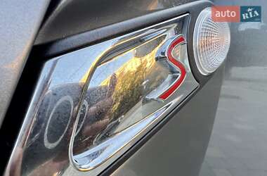 Хэтчбек MINI Cooper 2009 в 