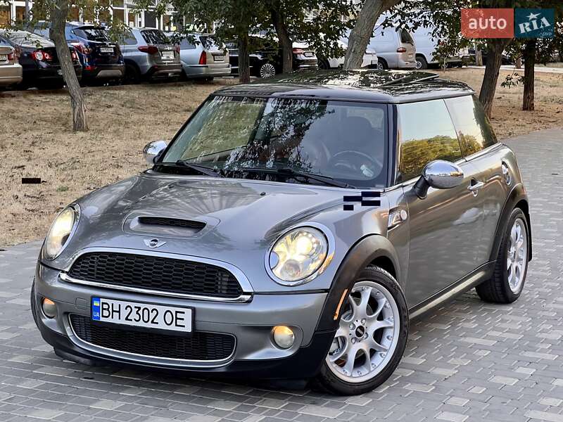 Хэтчбек MINI Cooper 2009 в Одессе фото 60 Хэтчбек MINI Cooper 2009 в Одессе