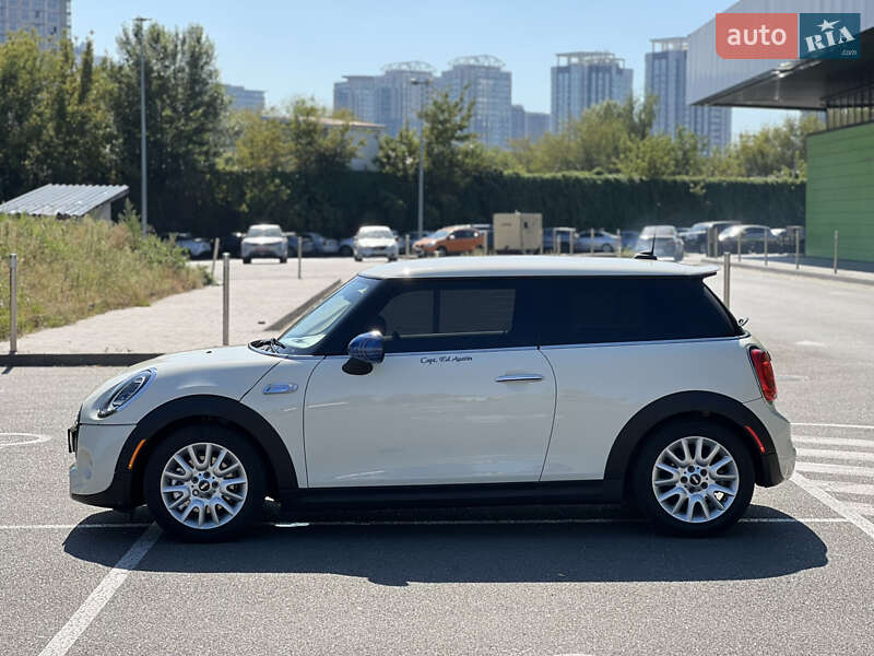 Хэтчбек MINI Cooper 2014 в Киеве