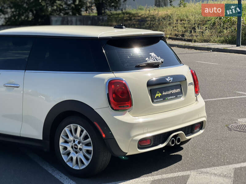 Хэтчбек MINI Cooper 2014 в Киеве