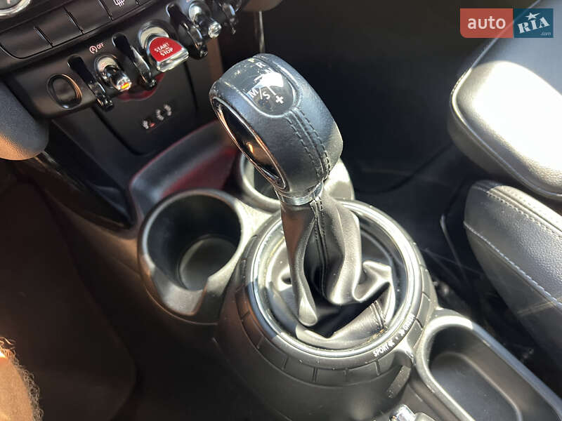 Хэтчбек MINI Cooper 2014 в Киеве