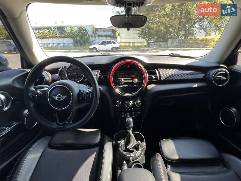 Хэтчбек MINI Cooper 2014 в Киеве