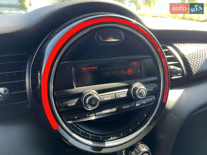 Хэтчбек MINI Cooper 2014 в Киеве