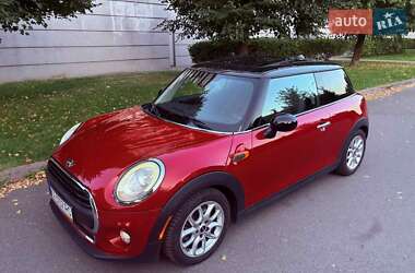 Хэтчбек MINI Cooper 2014 в 