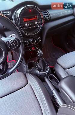 Хэтчбек MINI Cooper 2014 в 