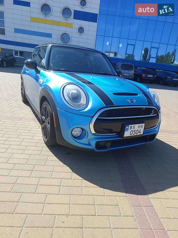 MINI Cooper 2015