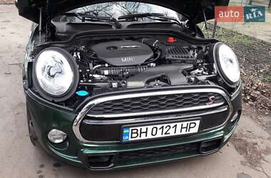 Хэтчбек MINI Cooper 2014 в 