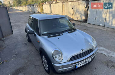 Хетчбек MINI Cooper 2002 в 