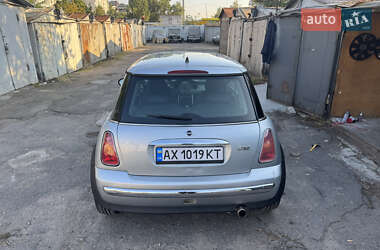 Хетчбек MINI Cooper 2002 в 