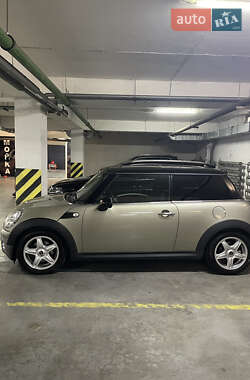 Хетчбек MINI Cooper 2008 в 