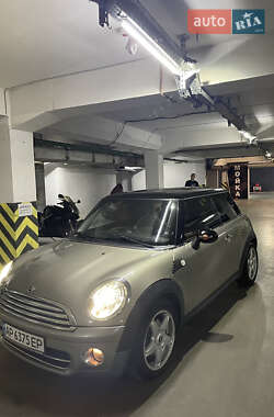 Хетчбек MINI Cooper 2008 в 