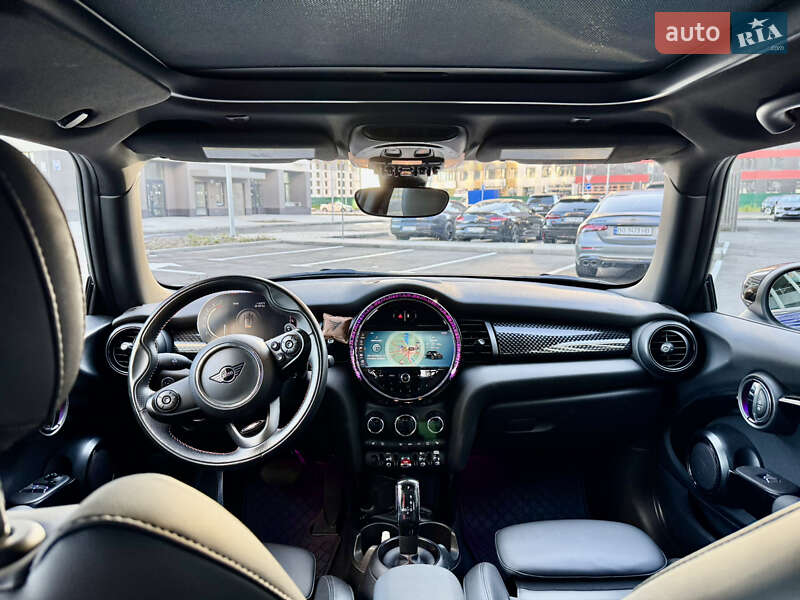 Хэтчбек MINI Cooper 2019 в Киеве