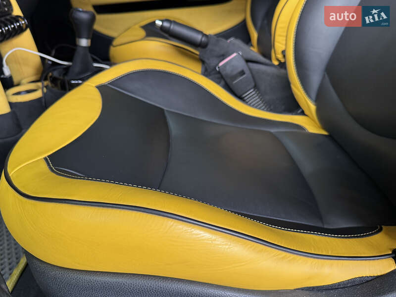 Хэтчбек MINI Cooper 2003 в Киеве фото 45 Хэтчбек MINI Cooper 2003 в Киеве