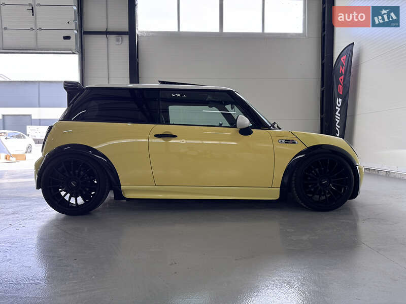 Хэтчбек MINI Cooper 2003 в Киеве фото 65 Хэтчбек MINI Cooper 2003 в Киеве