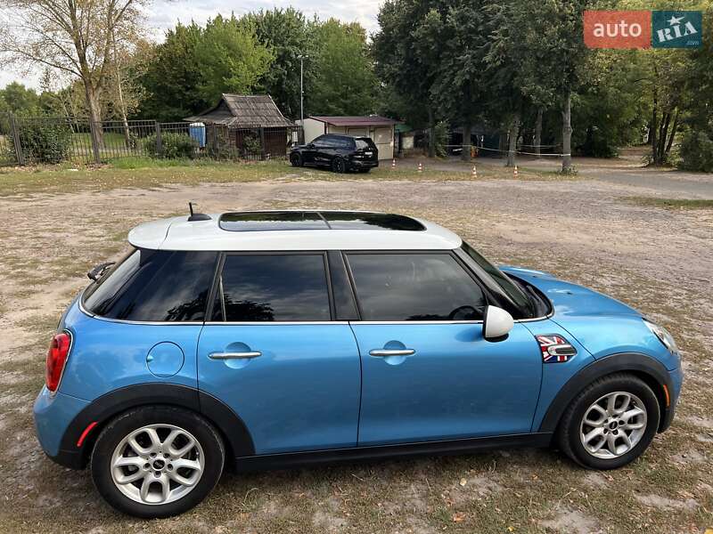 Хетчбек MINI Cooper 2015 в Києві