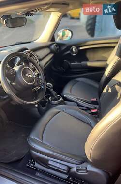 Хэтчбек MINI Cooper 2014 в 