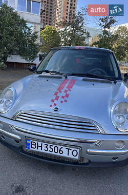 Хетчбек MINI Cooper 2002 в Києві