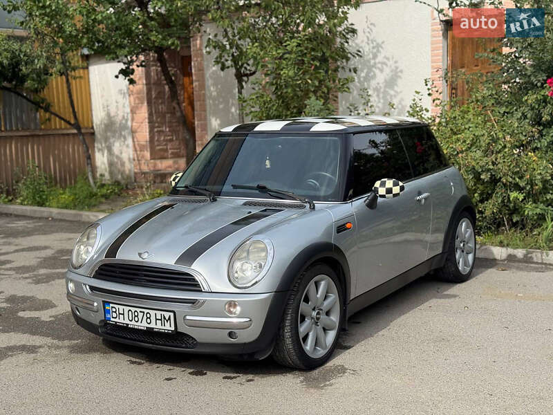 Хэтчбек MINI Cooper 2003 в Хмельницком