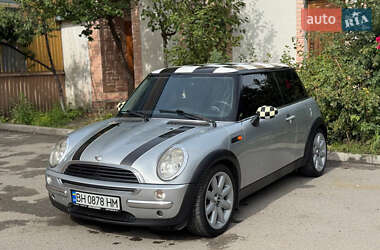 Хэтчбек MINI Cooper 2003 в 