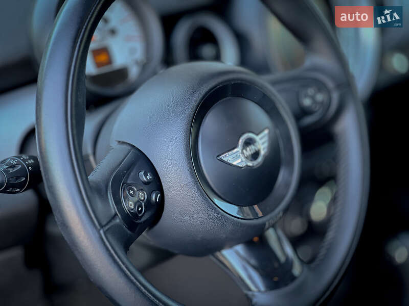 Хэтчбек MINI Cooper 2011 в Киеве