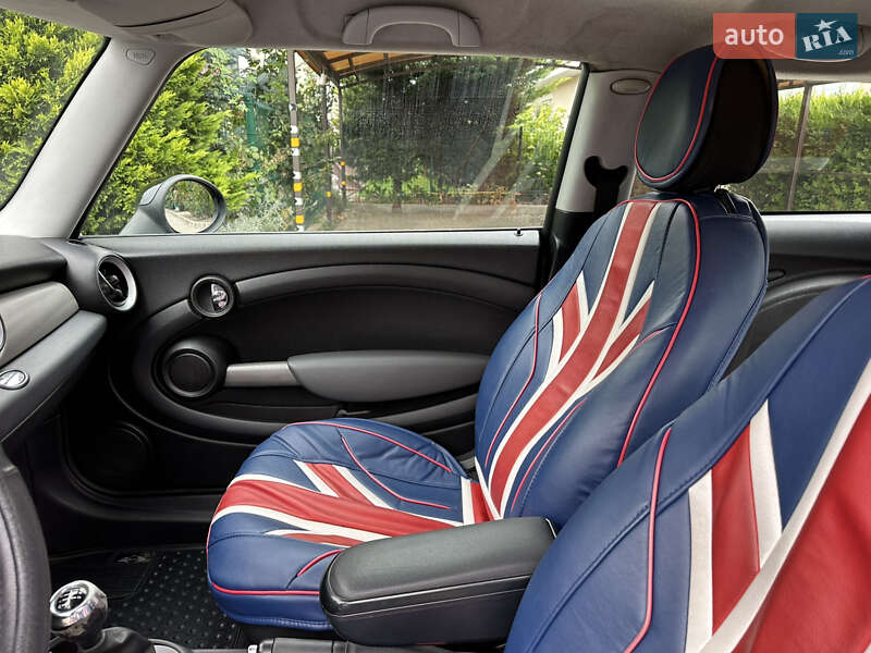 Хетчбек MINI Cooper 2009 в Одесі