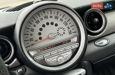 Хэтчбек MINI Cooper 2009 в 