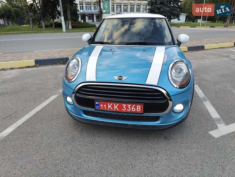 Хэтчбек MINI Cooper 2016 в Киеве фото 14 Хэтчбек MINI Cooper 2016 в Киеве