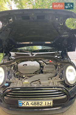Хетчбек MINI Cooper 2014 в 